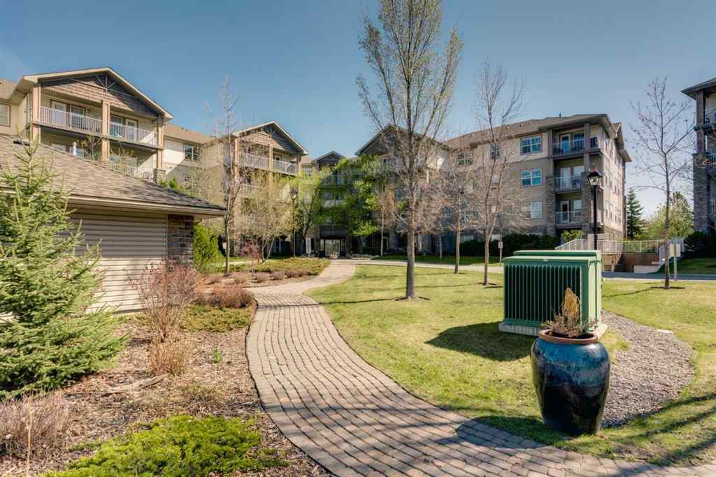 MLS® A2248414 - Unit #203 1408 17 Street SE in Inglewood Calgary, Residential