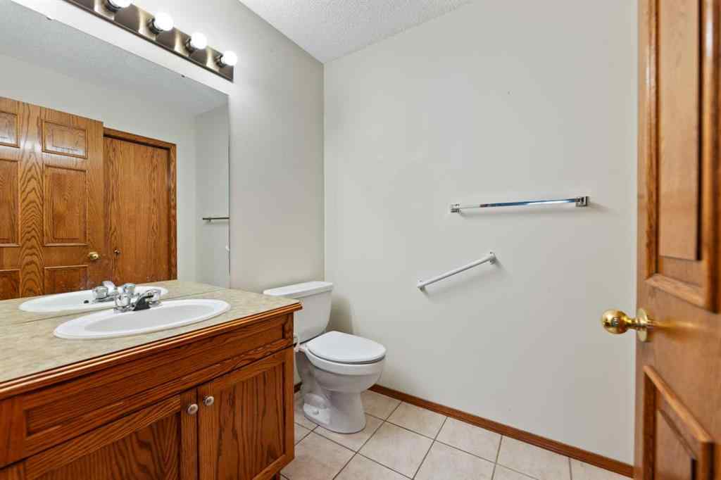 MLS® A2248417 - 183 Cove Drive  in The Cove Chestermere, Residential