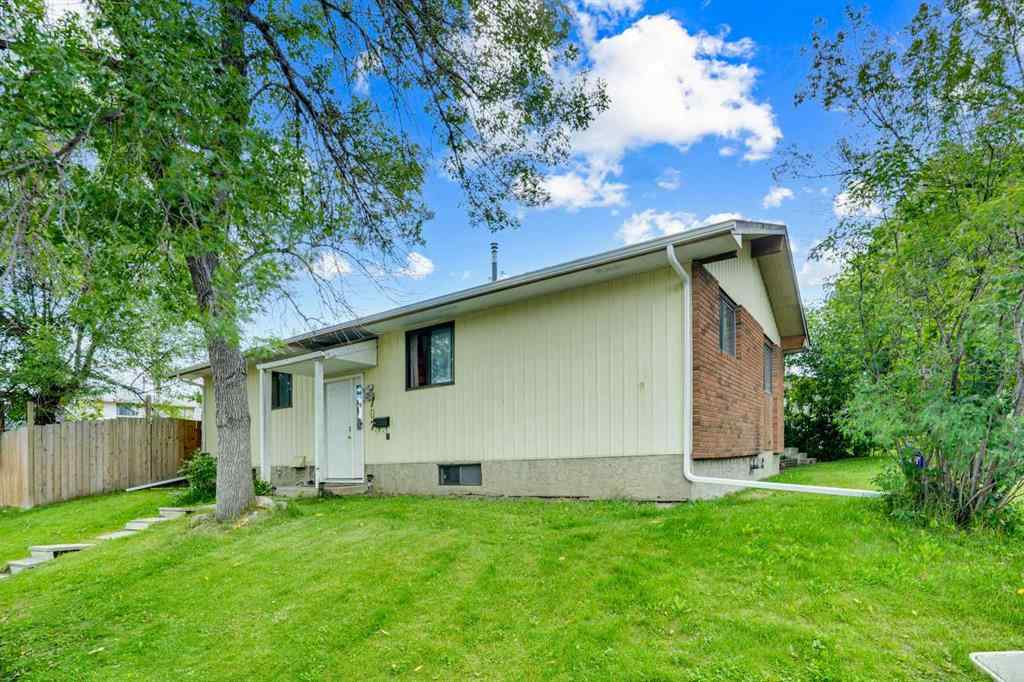 MLS® A2248429 - 707 Whitehill Way NE in Whitehorn Calgary, Residential