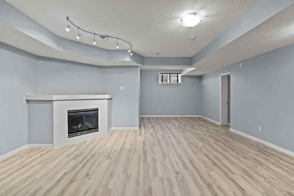 MLS® A2248436 - 74 Simcrest Manor SW in Signal Hill Calgary, Residential