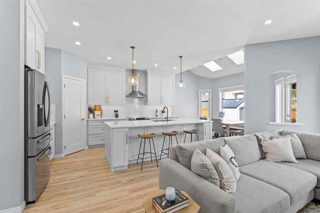 MLS® A2248436 - 74 Simcrest Manor SW in Signal Hill Calgary, Residential