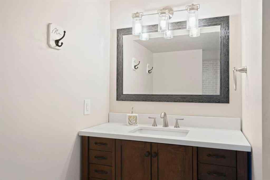 MLS® A2248439 - 9940 Wilde Road SE in Willow Park Calgary, Residential