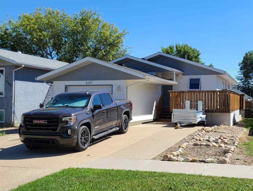 MLS® A2248441 - 5107 53 Street  in NONE Taber, Residential