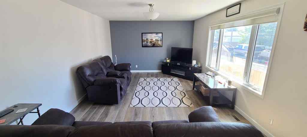 MLS® A2248441 - 5107 53 Street  in NONE Taber, Residential