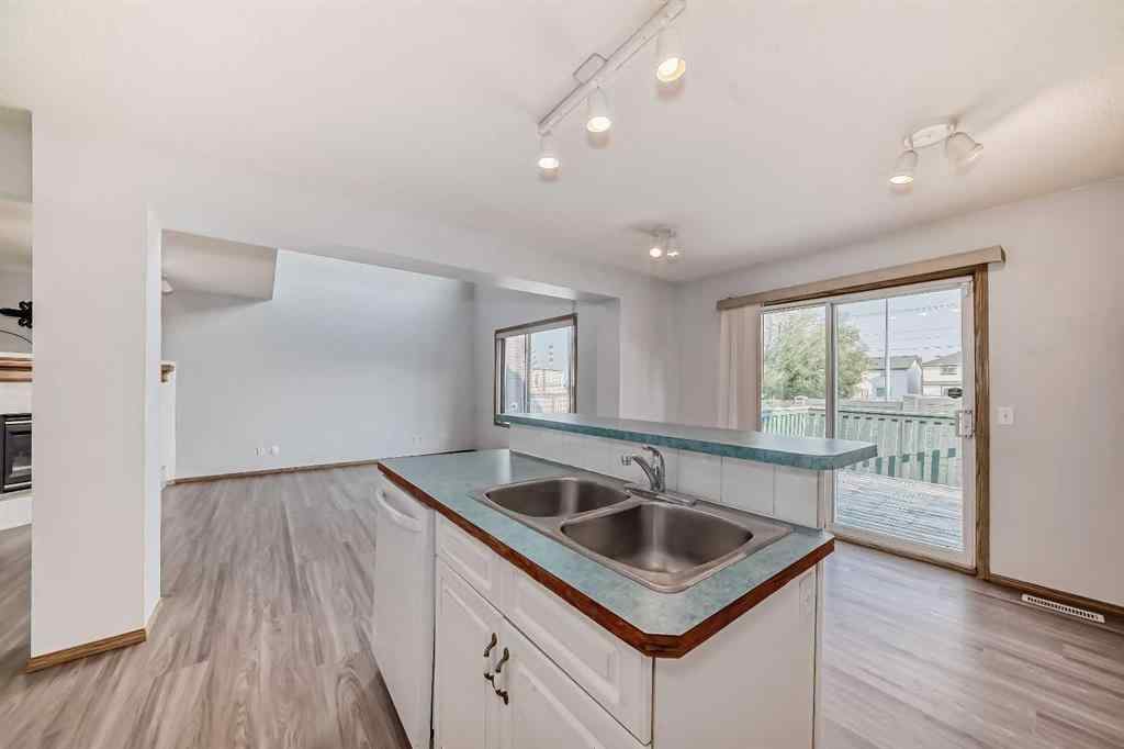 MLS® A2248442 - 172 Panorama Hills Place NW in Panorama Hills Calgary, Residential