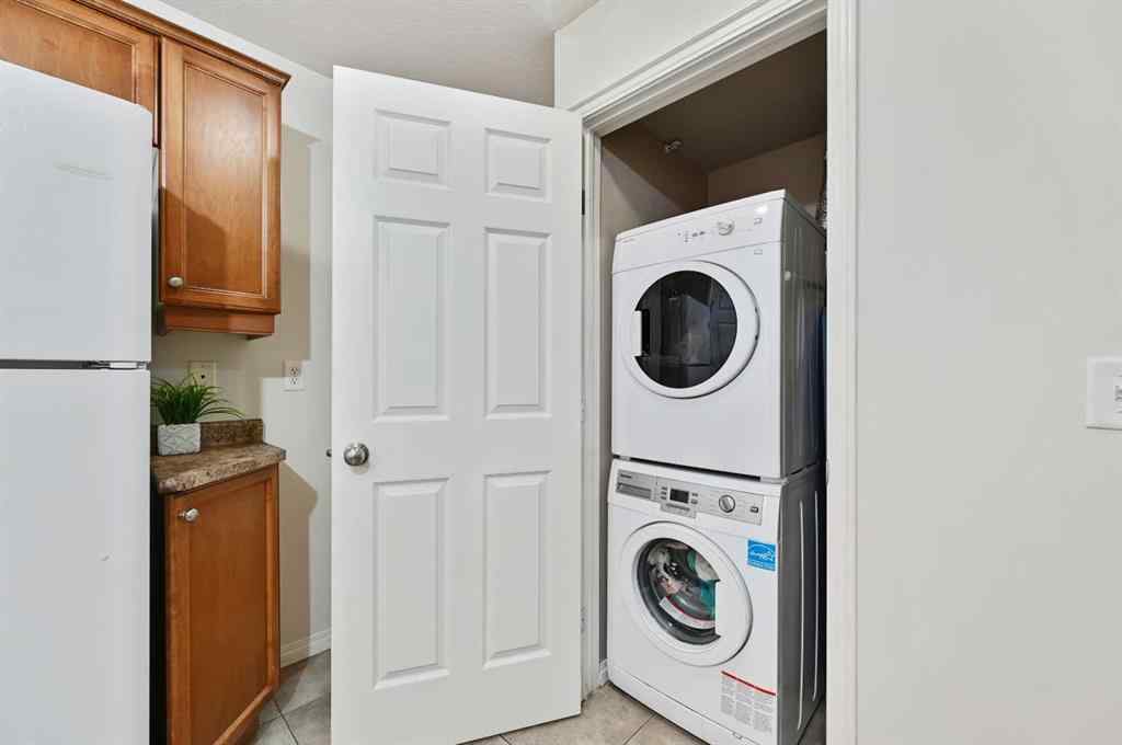 MLS® A2248443 - Unit #401 1110 17 Street SW in Sunalta Calgary, Residential