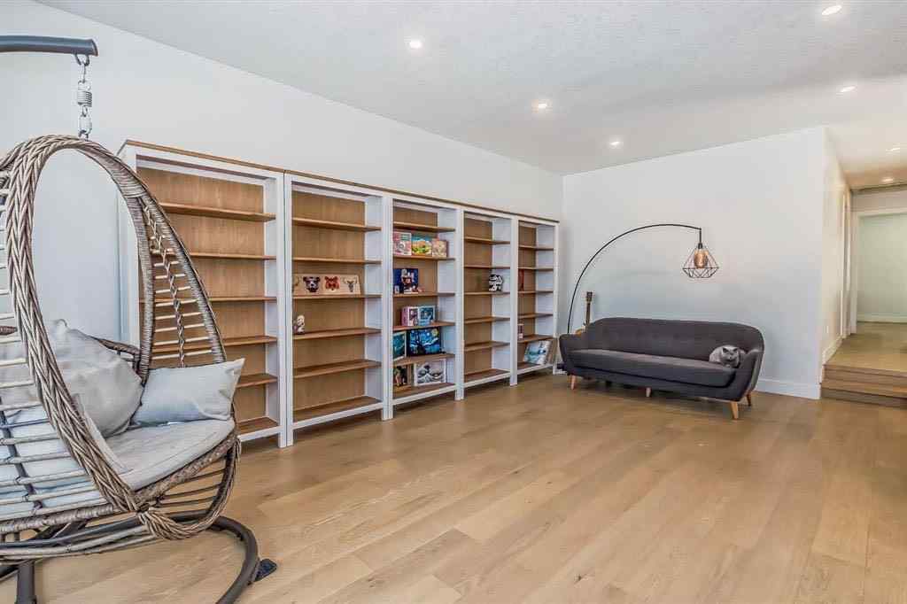 MLS® A2248444 - 79 Beaconsfield Way NW in Beddington Heights Calgary, Residential