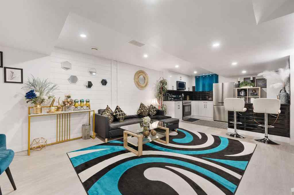 MLS® A2248444 - 79 Beaconsfield Way NW in Beddington Heights Calgary, Residential