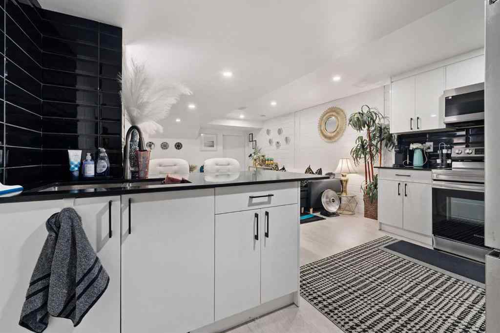 MLS® A2248444 - 79 Beaconsfield Way NW in Beddington Heights Calgary, Residential