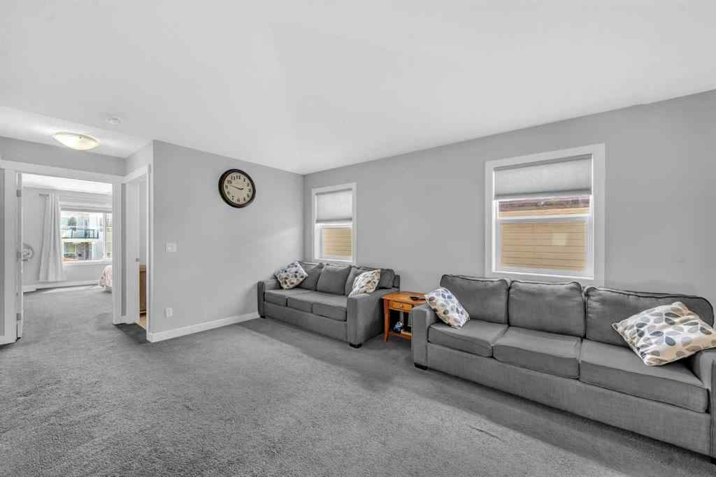 MLS® A2248446 - 342 Hillcrest Circle SW in Hillcrest Airdrie, Residential