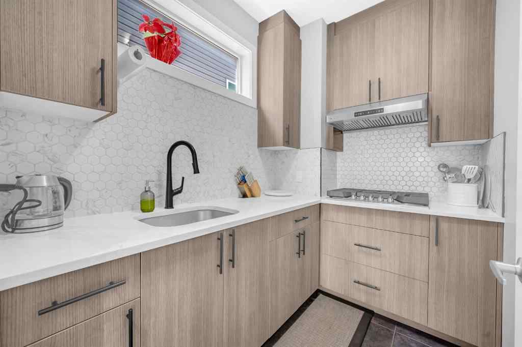 MLS® A2248446 - 342 Hillcrest Circle SW in Hillcrest Airdrie, Residential