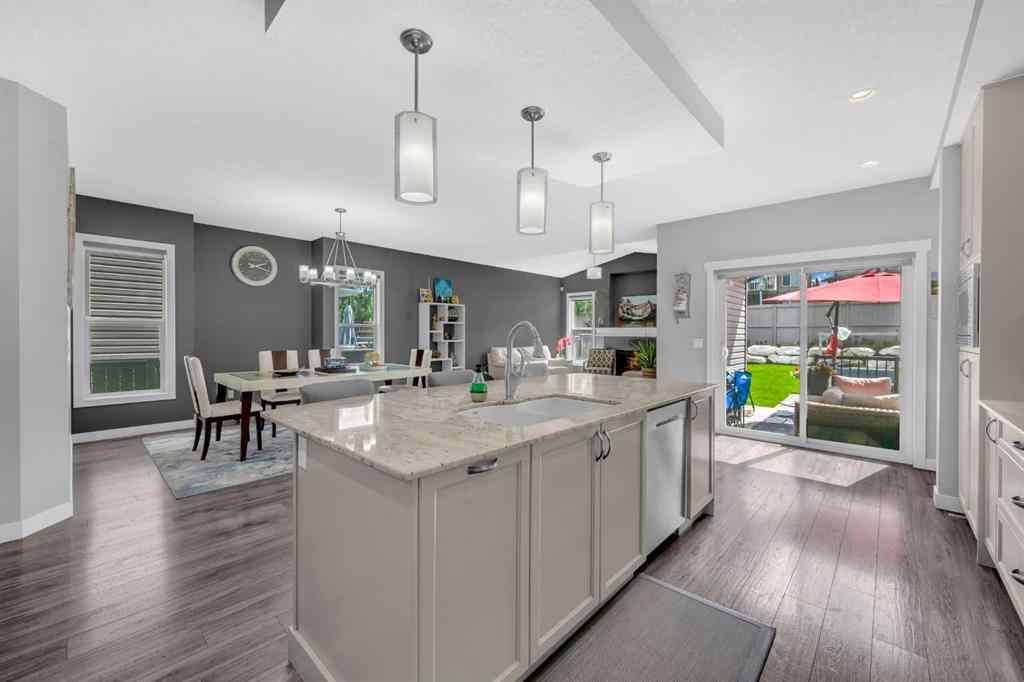 MLS® A2248446 - 342 Hillcrest Circle SW in Hillcrest Airdrie, Residential