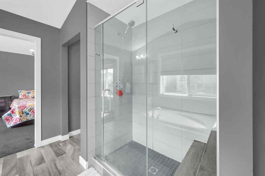 MLS® A2248446 - 342 Hillcrest Circle SW in Hillcrest Airdrie, Residential