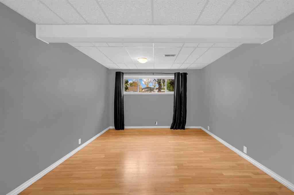 MLS® A2248456 - 32 Fallingworth Place  in Falconridge Calgary, Residential