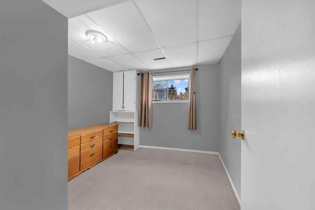 MLS® A2248456 - 32 Fallingworth Place  in Falconridge Calgary, Residential