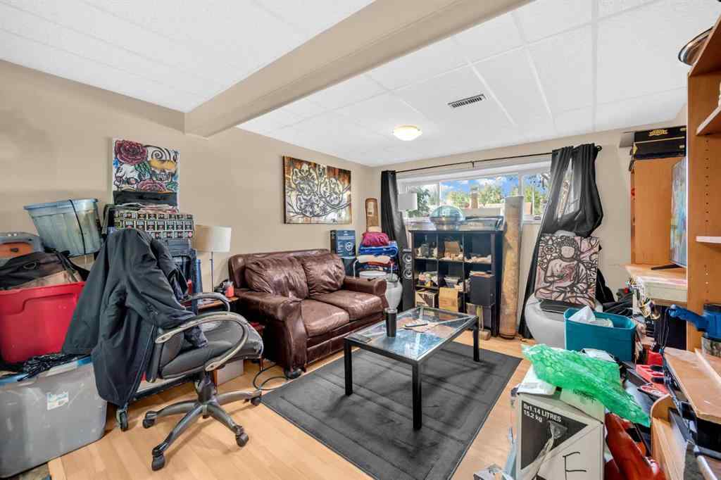 MLS® A2248456 - 32 Fallingworth Place  in Falconridge Calgary, Residential