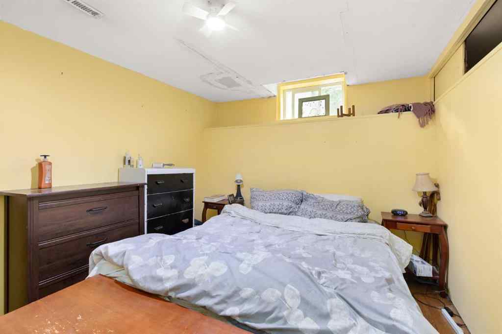 MLS® A2248465 - 111 2 Street  in Central Brooks, Residential