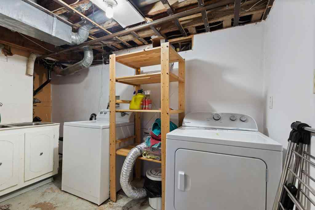 MLS® A2248465 - 111 2 Street  in Central Brooks, Residential