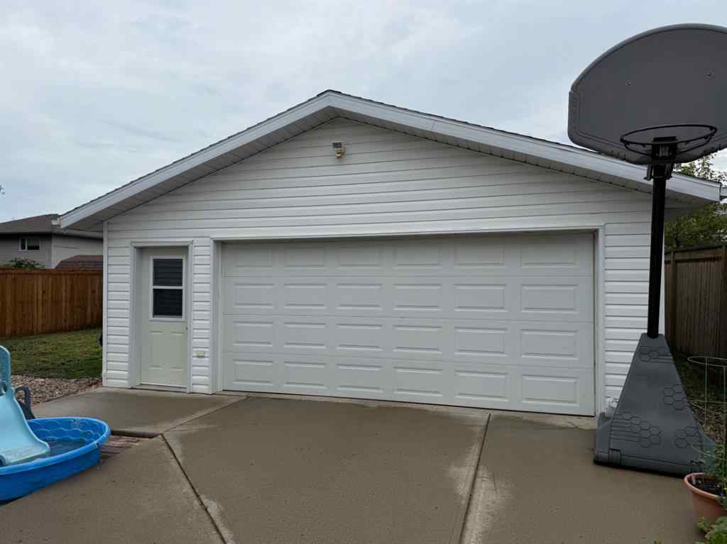 MLS® A2248469 - 2603 46 Avenue  in Aurora Lloydminster, Residential