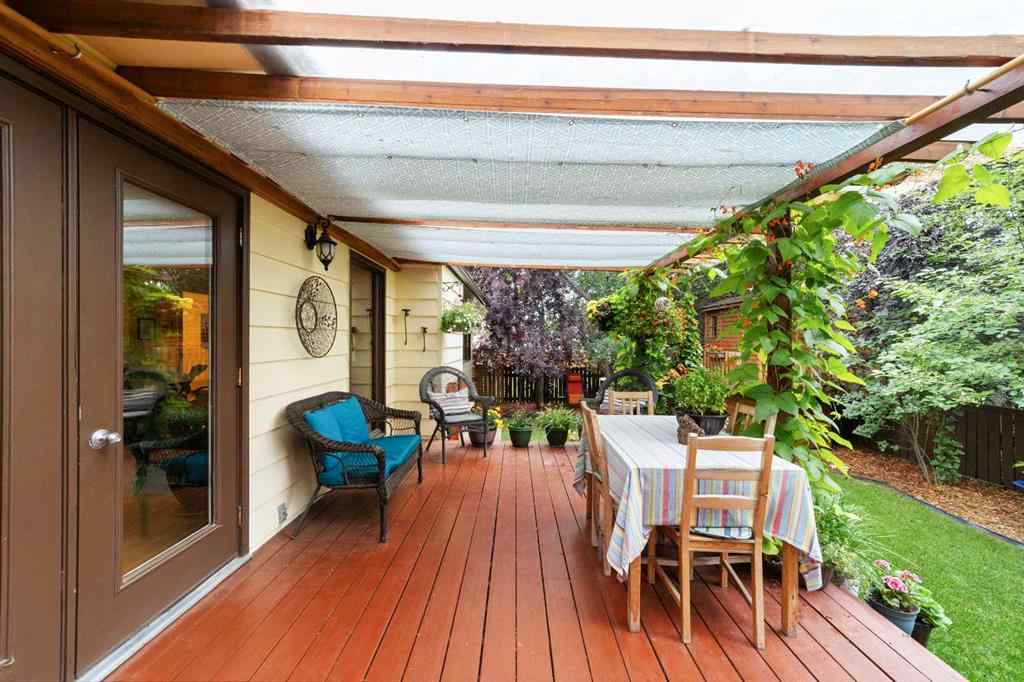 MLS® A2248485 - 25 Westheights Drive  in NONE Didsbury, Residential