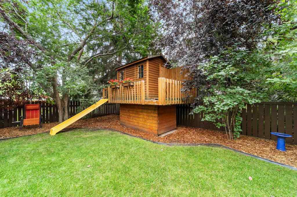 MLS® A2248485 - 25 Westheights Drive  in NONE Didsbury, Residential