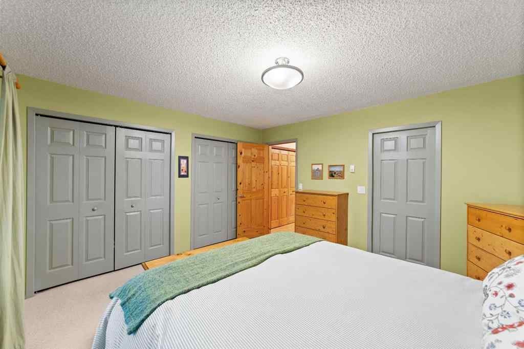MLS® A2248485 - 25 Westheights Drive  in NONE Didsbury, Residential