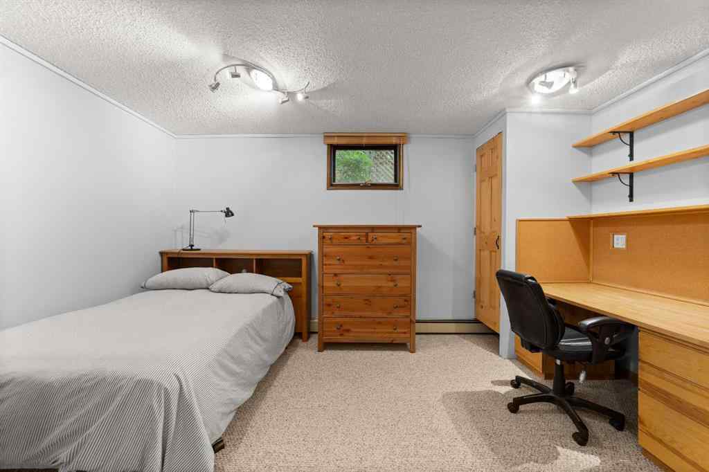MLS® A2248485 - 25 Westheights Drive  in NONE Didsbury, Residential