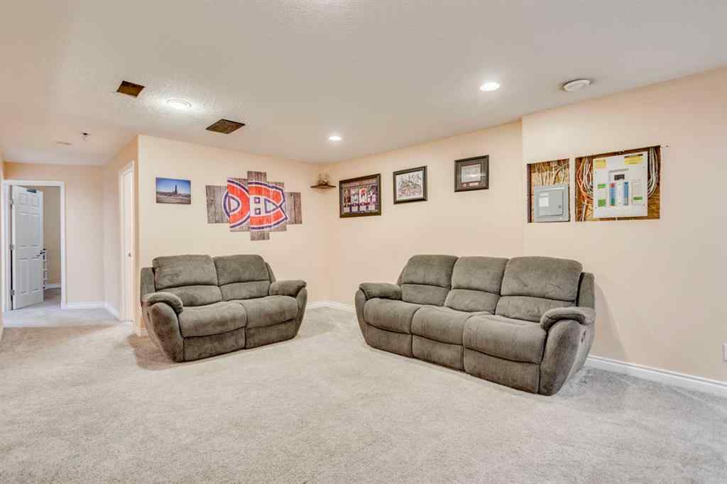 MLS® A2248492 - 217 Swanson Crescent  in Timberlea Fort McMurray, Residential