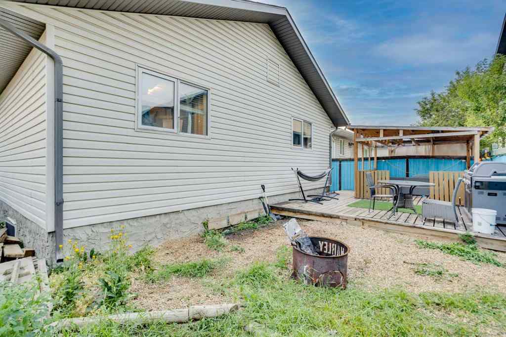MLS® A2248492 - 217 Swanson Crescent  in Timberlea Fort McMurray, Residential