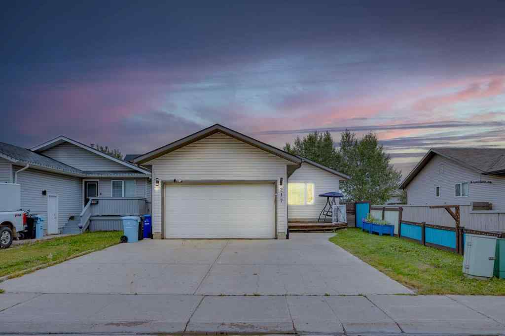 MLS® A2248492 - 217 Swanson Crescent  in Timberlea Fort McMurray, Residential