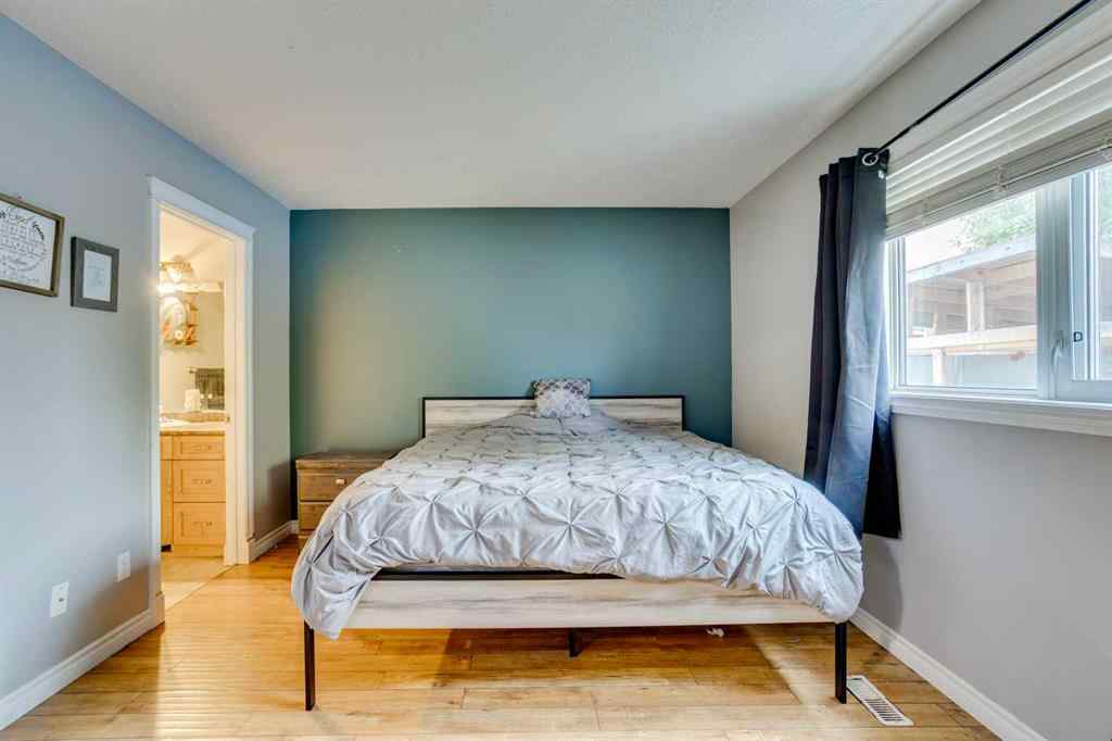 MLS® A2248492 - 217 Swanson Crescent  in Timberlea Fort McMurray, Residential