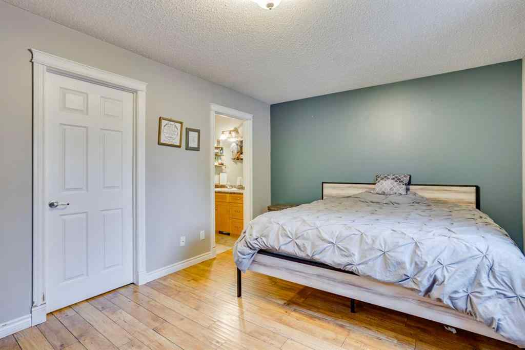 MLS® A2248492 - 217 Swanson Crescent  in Timberlea Fort McMurray, Residential