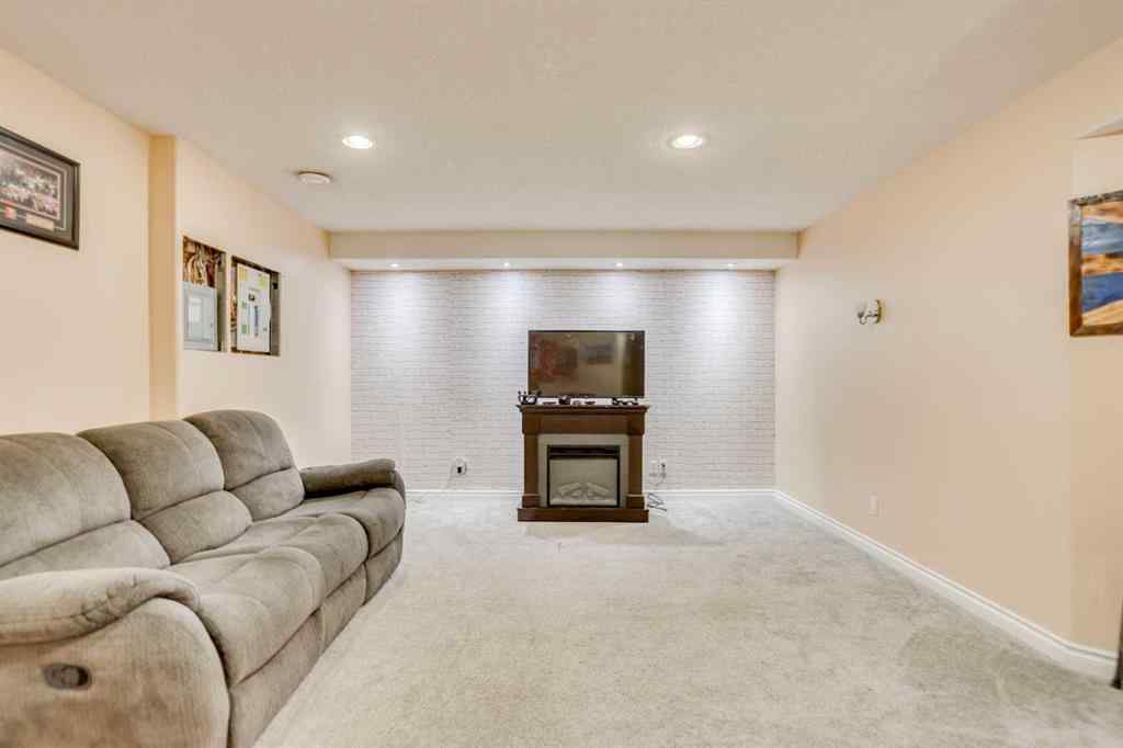 MLS® A2248492 - 217 Swanson Crescent  in Timberlea Fort McMurray, Residential