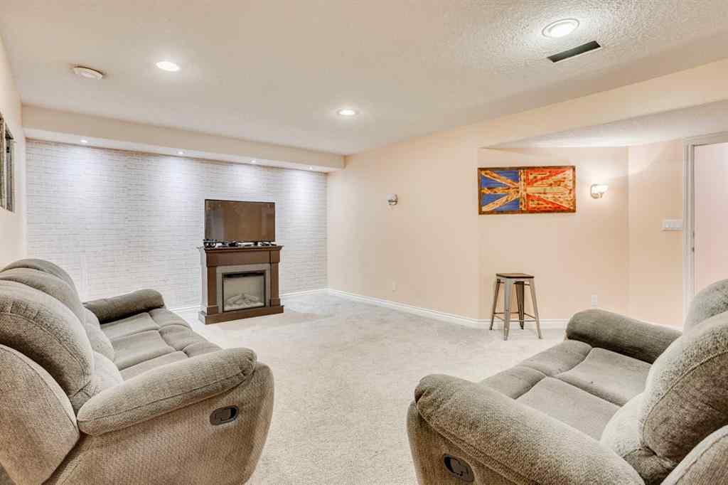 MLS® A2248492 - 217 Swanson Crescent  in Timberlea Fort McMurray, Residential