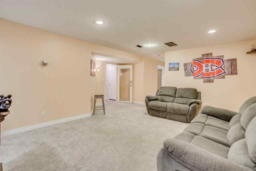 MLS® A2248492 - 217 Swanson Crescent  in Timberlea Fort McMurray, Residential