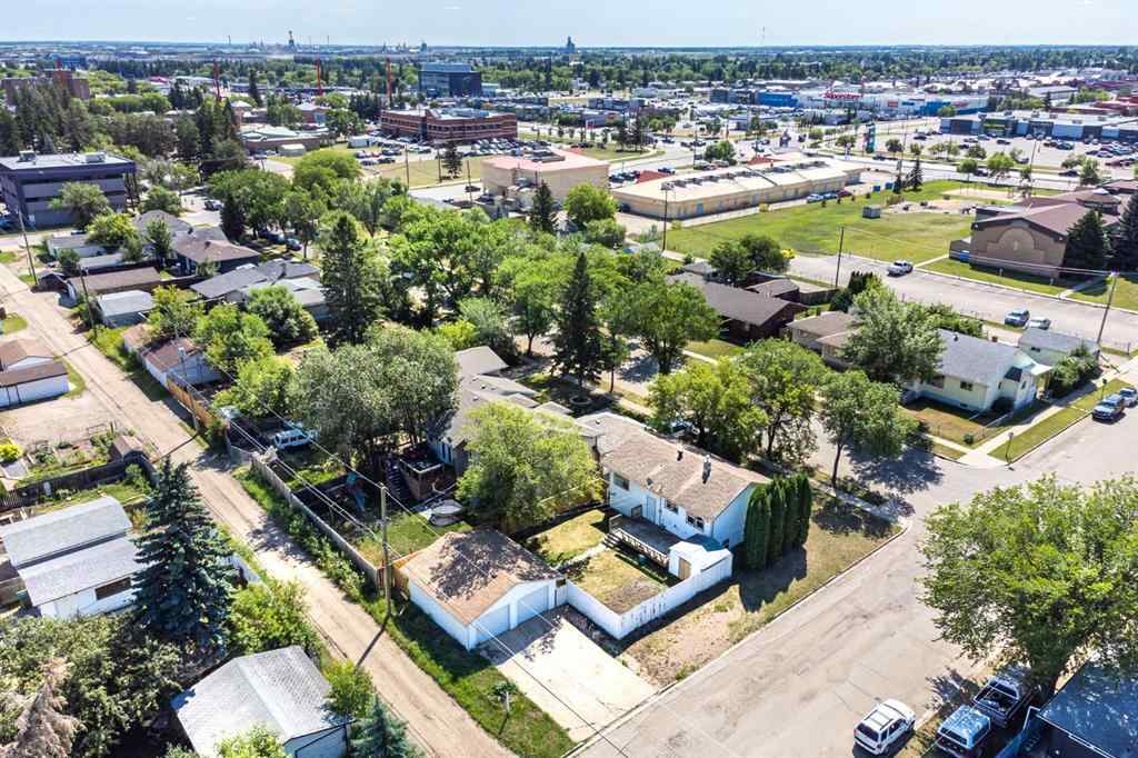 MLS® A2248496 - 5220 46 Street  in West Lloydminster Lloydminster, Residential