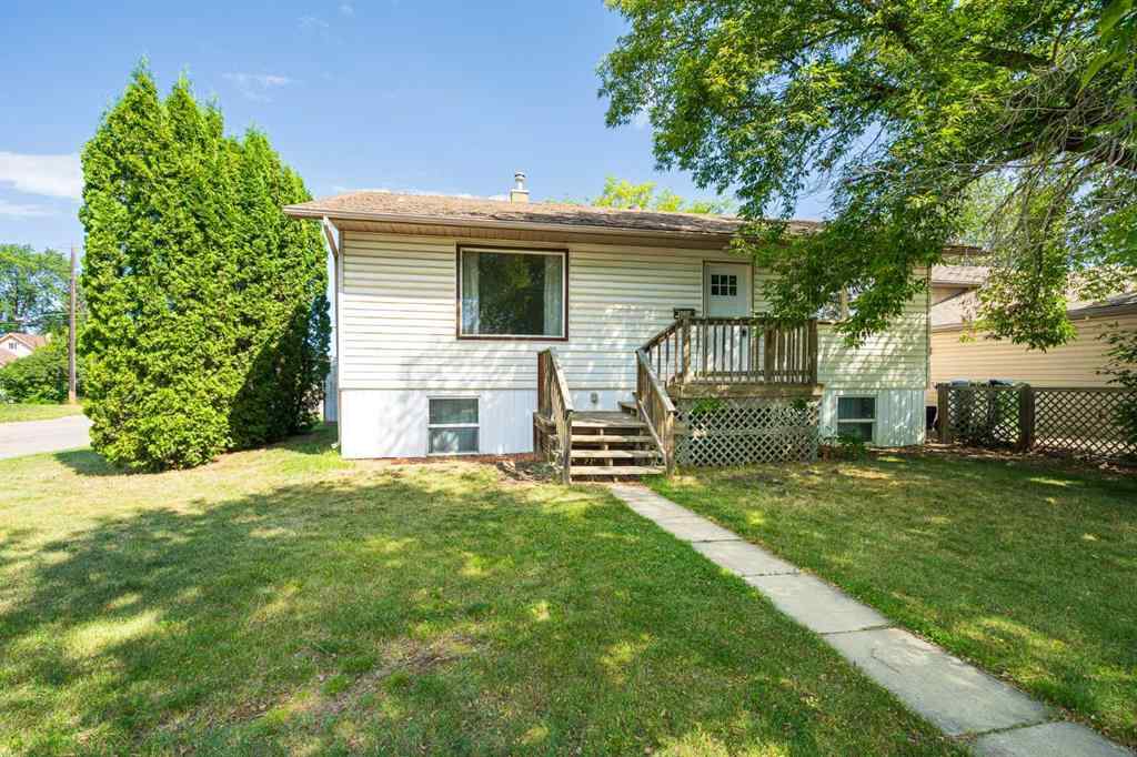 MLS® A2248496 - 5220 46 Street  in West Lloydminster Lloydminster, Residential