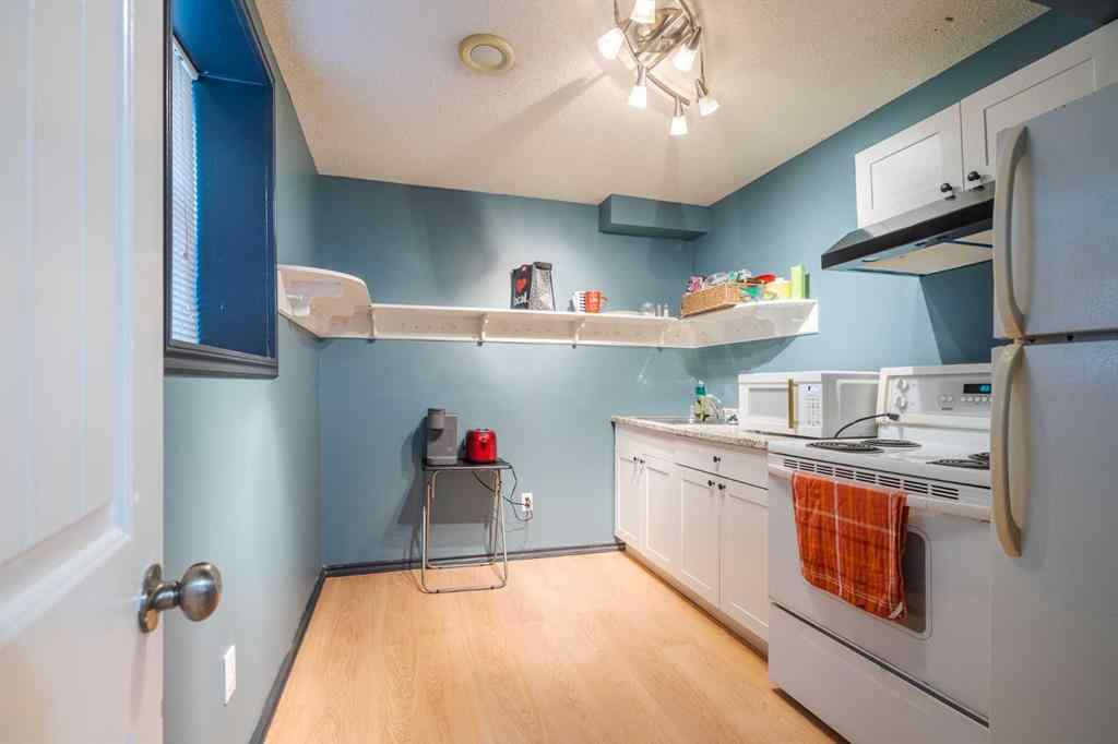 MLS® A2248496 - 5220 46 Street  in West Lloydminster Lloydminster, Residential
