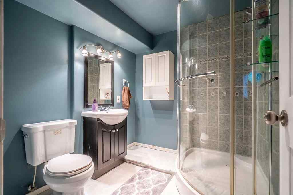MLS® A2248496 - 5220 46 Street  in West Lloydminster Lloydminster, Residential