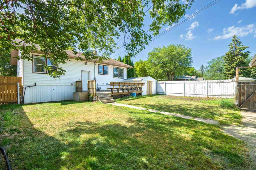 MLS® A2248496 - 5220 46 Street  in West Lloydminster Lloydminster, Residential