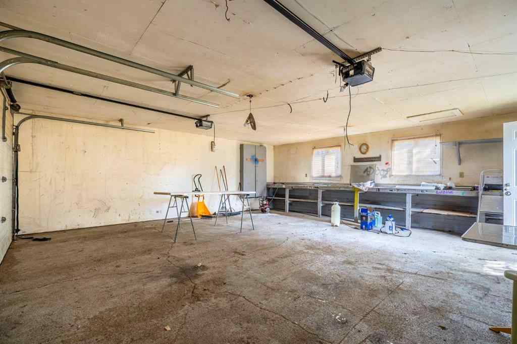 MLS® A2248496 - 5220 46 Street  in West Lloydminster Lloydminster, Residential