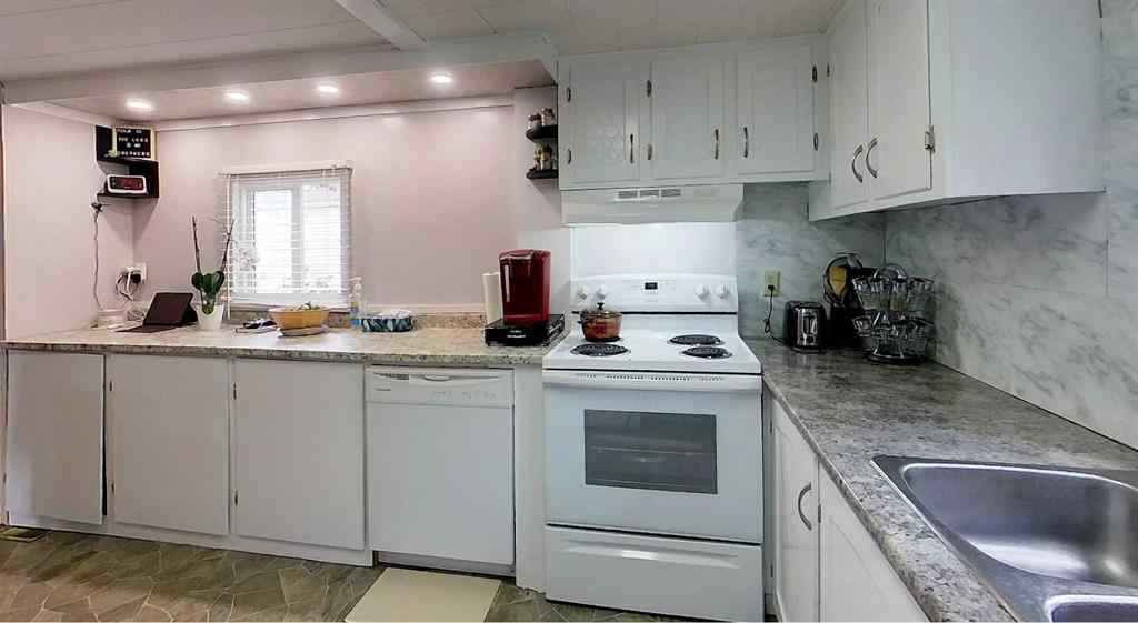 MLS® A2248499 - 5124 8 Avenue  in Edson Edson, Residential