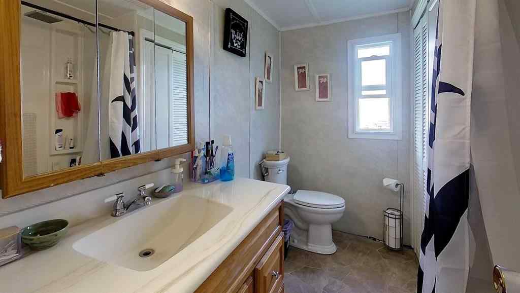 MLS® A2248499 - 5124 8 Avenue  in Edson Edson, Residential