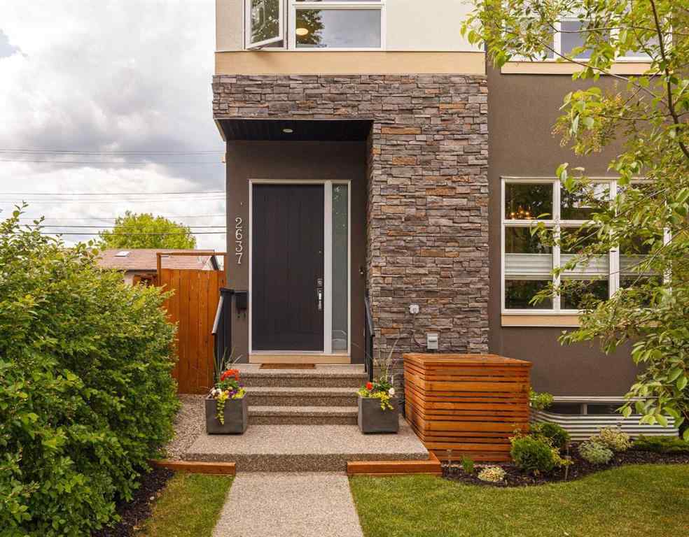 MLS® A2248503 - 2637 36 Street SW in Killarney/Glengarry Calgary, Residential