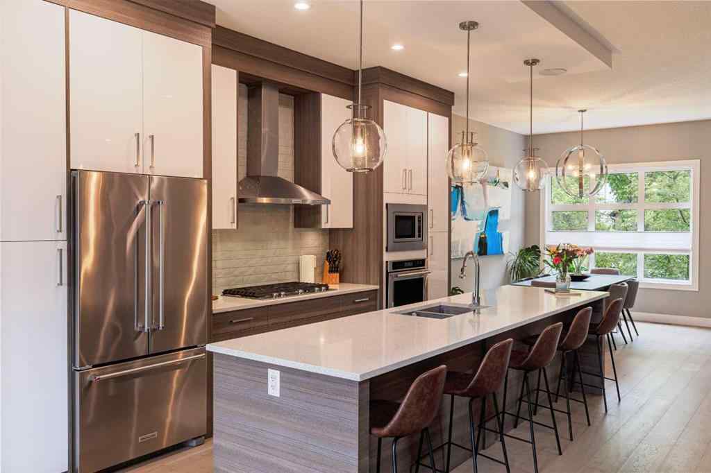 MLS® A2248503 - 2637 36 Street SW in Killarney/Glengarry Calgary, Residential
