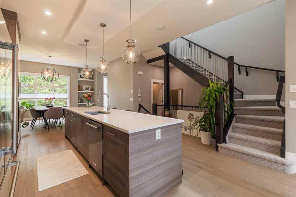 MLS® A2248503 - 2637 36 Street SW in Killarney/Glengarry Calgary, Residential