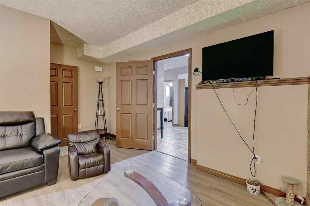 MLS® A2248509 - Unit #A & B 9273 94 Avenue  in Smith Grande Prairie, Residential