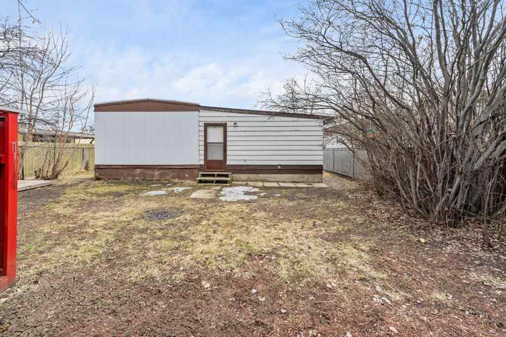 MLS® A2248510 - 826 Brentwood Crescent  in Brentwood_Strathmore Strathmore, Residential