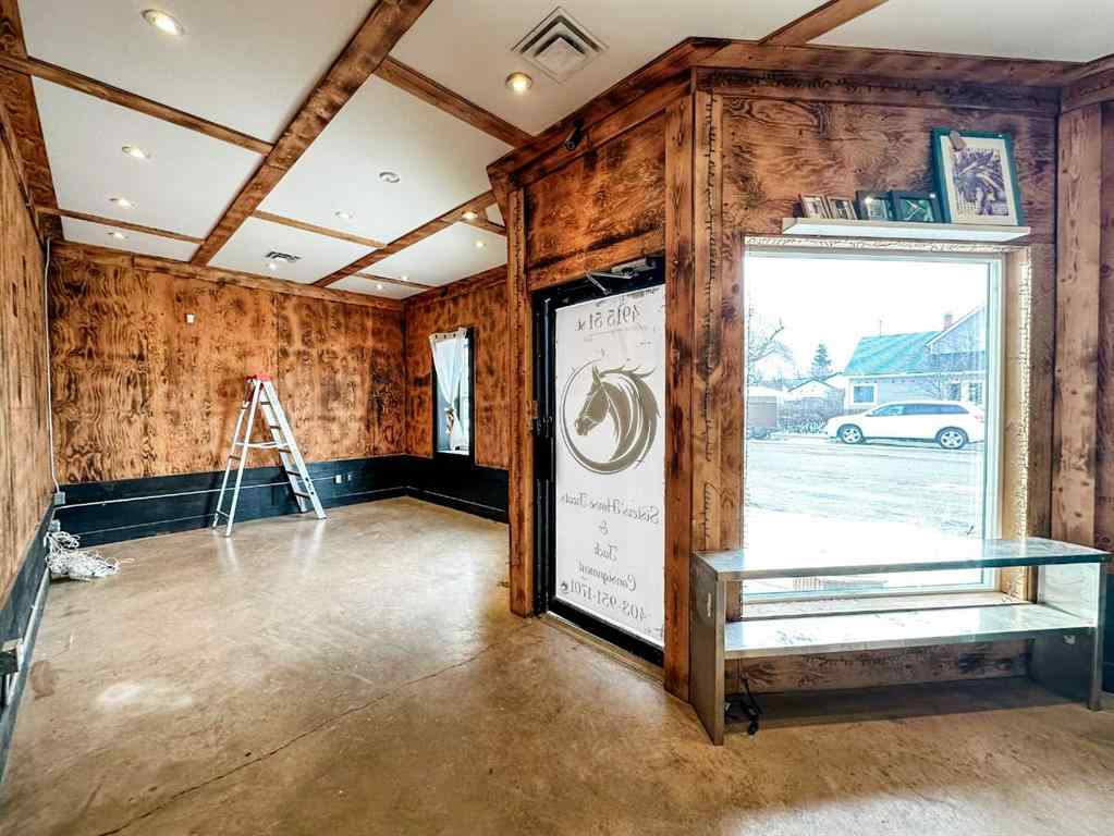 MLS® A2248511 - 4915 51 Street  in Downtown West Stettler, Commercial