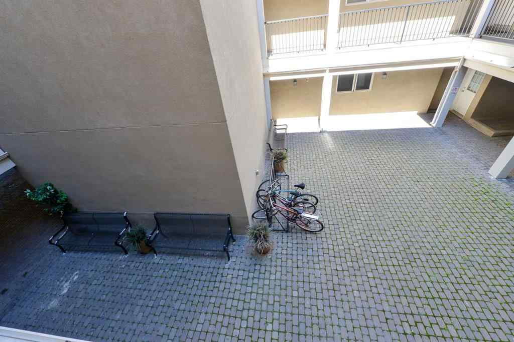 MLS® A2248512 - Unit #207 1108 15 Street SW in Sunalta Calgary, Residential